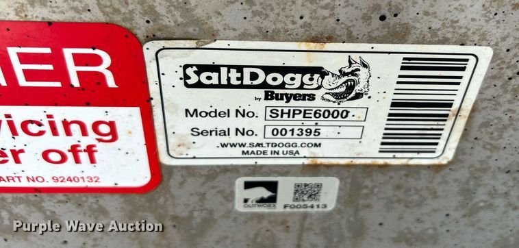 image for item DS8770 2013 International DuraStar 4300  spreader truck