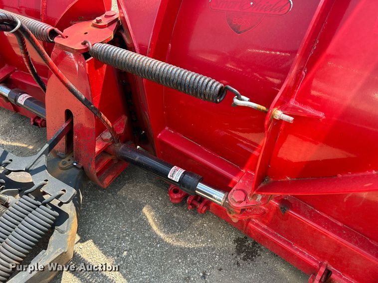 image for item DS8770 2013 International DuraStar 4300  spreader truck