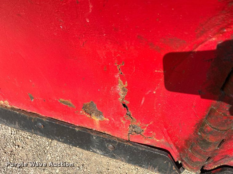 image for item DS8786 2014 International DuraStar 4300  spreader truck