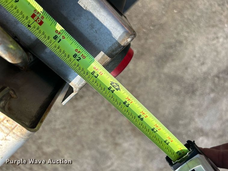 image for item DS8786 2014 International DuraStar 4300  spreader truck