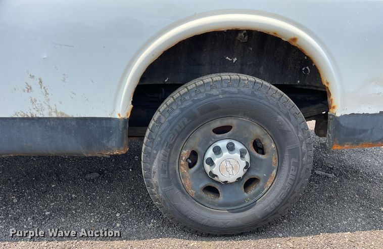 image for item DS8787 2009 Chevrolet Express 2500  van