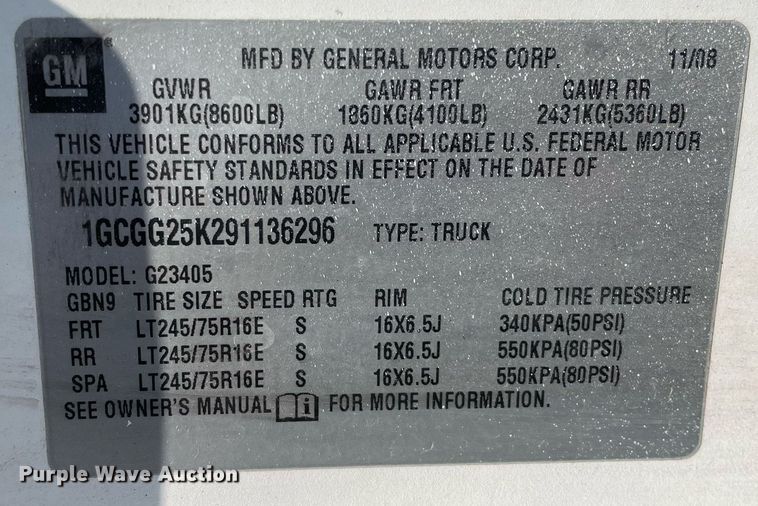 image for item DS8787 2009 Chevrolet Express 2500  van