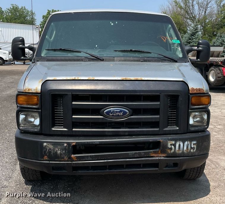 image for item DS8788 2011 Ford E250  van