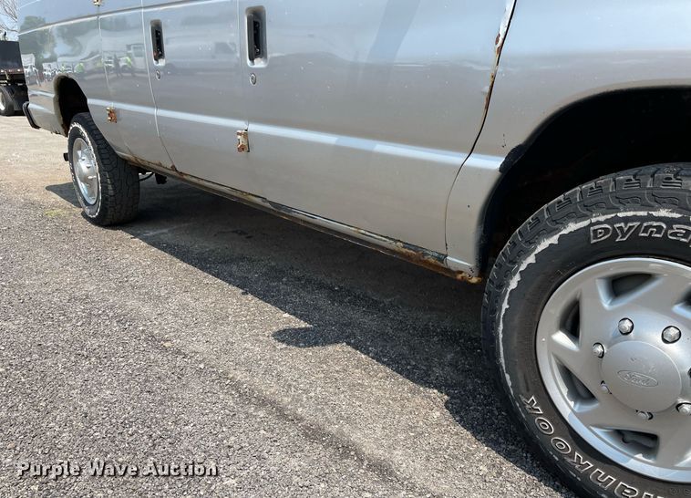 image for item DS8788 2011 Ford E250  van