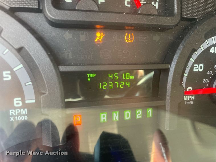 image for item DS8788 2011 Ford E250  van