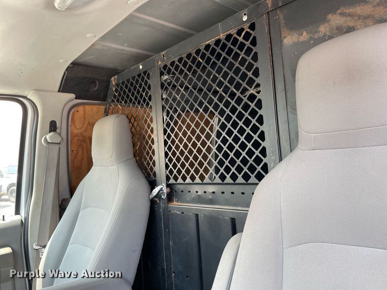 image for item DS8788 2011 Ford E250  van