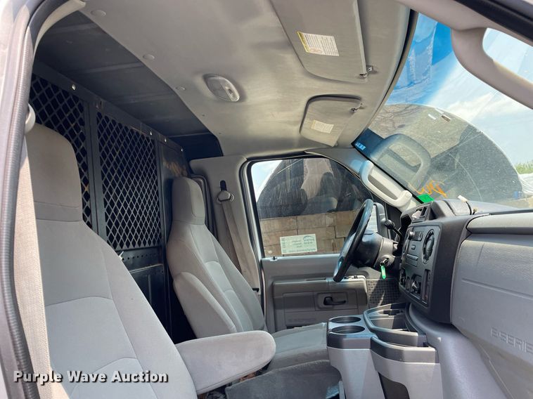 image for item DS8788 2011 Ford E250  van