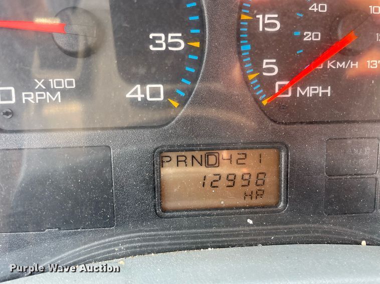 image for item DS8789 2006 International 4300  spreader truck