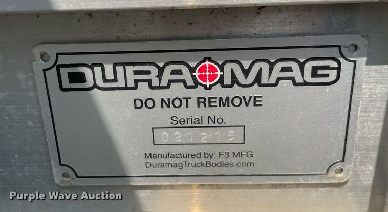 image for item DS8790 2004 Chevrolet Silverado 2500HD  Ext. Cab flatbed truck