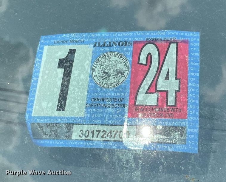 image for item DS8790 2004 Chevrolet Silverado 2500HD  Ext. Cab flatbed truck