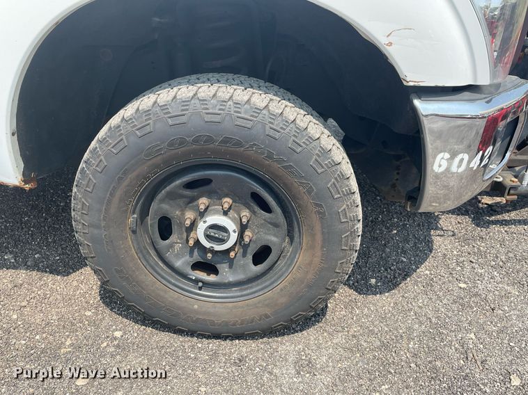 image for item DS8792 2013 Ford F250 Super Duty  pickup truck