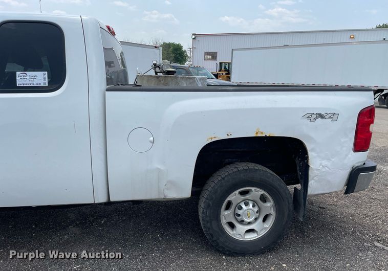 image for item DS8793 2008 Chevrolet 2500HD  Ext. Cab pickup truck