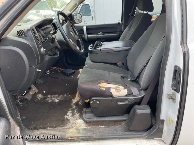 image for item DS8793 2008 Chevrolet 2500HD  Ext. Cab pickup truck