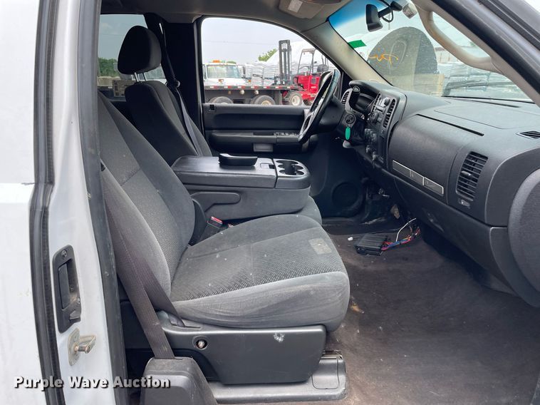 image for item DS8793 2008 Chevrolet 2500HD  Ext. Cab pickup truck