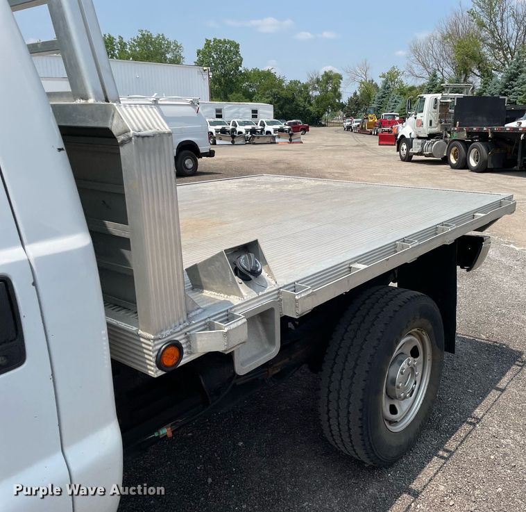 image for item DS8794 2012 Ford  F350 Super Duty XL  flatbed pickup truck