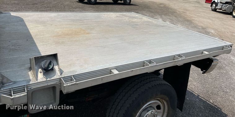 image for item DS8794 2012 Ford  F350 Super Duty XL  flatbed pickup truck