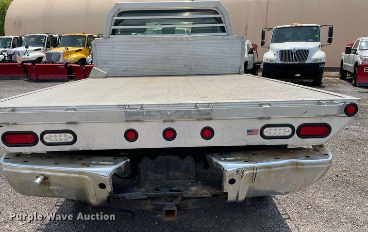 image for item DS8794 2012 Ford  F350 Super Duty XL  flatbed pickup truck