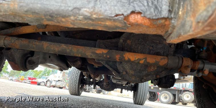 image for item DS8794 2012 Ford  F350 Super Duty XL  flatbed pickup truck