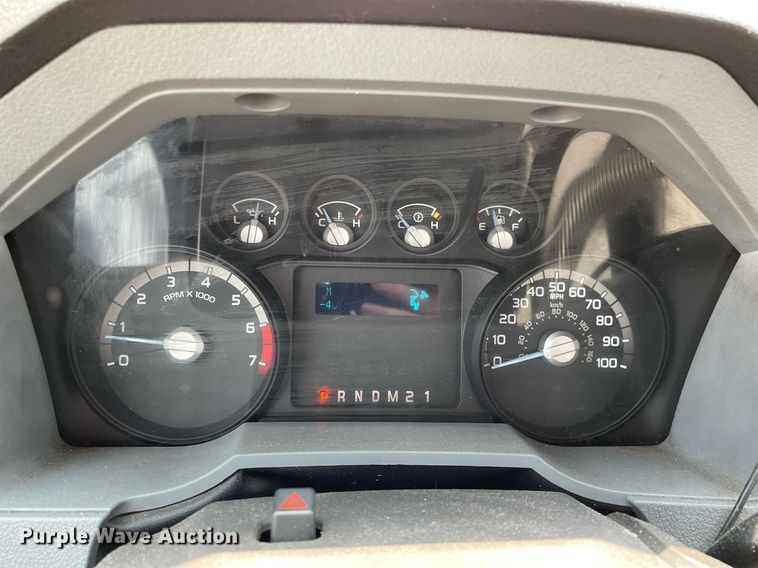 image for item DS8794 2012 Ford  F350 Super Duty XL  flatbed pickup truck