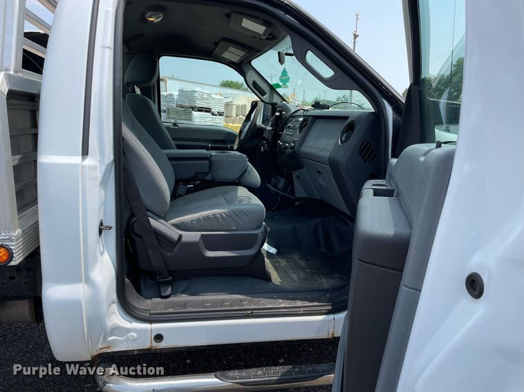 image for item DS8794 2012 Ford  F350 Super Duty XL  flatbed pickup truck