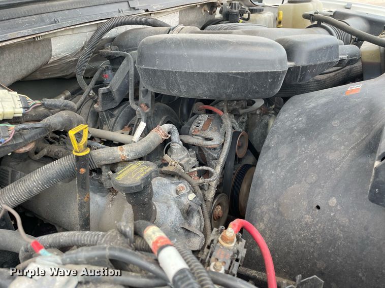 image for item DS8795 2010 Ford F250 Super Duty XL  SuperCab flatbed pickup truck