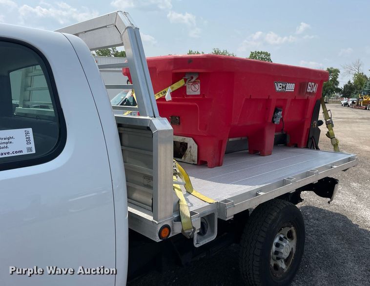 image for item DS8797 2008 Chevrolet 2500HD  Ext. Cab flatbed pickup truck