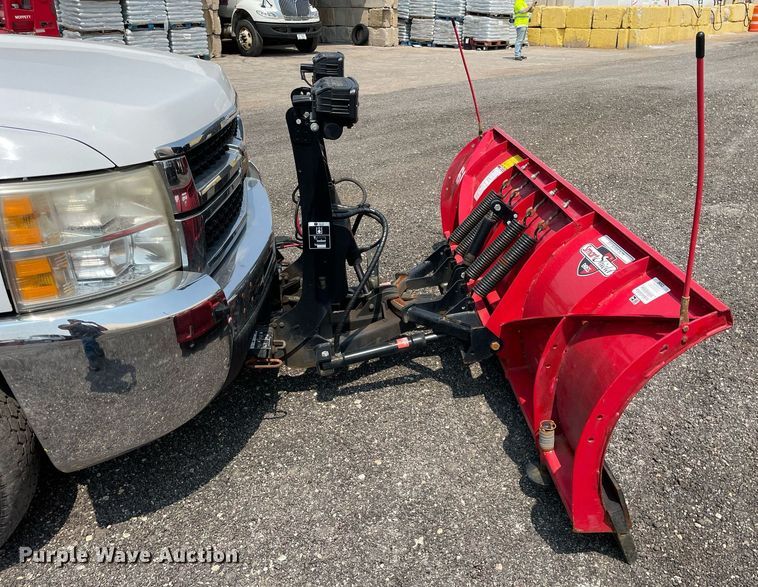 image for item DS8797 2008 Chevrolet 2500HD  Ext. Cab flatbed pickup truck