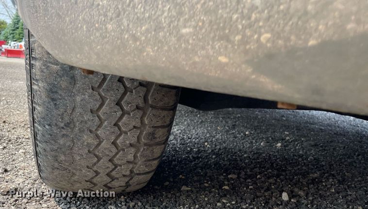 image for item DS8797 2008 Chevrolet 2500HD  Ext. Cab flatbed pickup truck