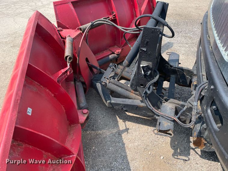 image for item DS8799 2006 International 4300  spreader truck