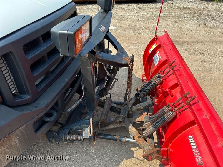 image for item DS8802 2006 Ford F350 Super Duty  flatbed pickup truck