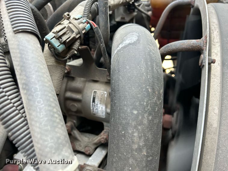 image for item DS8803 2012 International DuraStar 4300  spreader truck