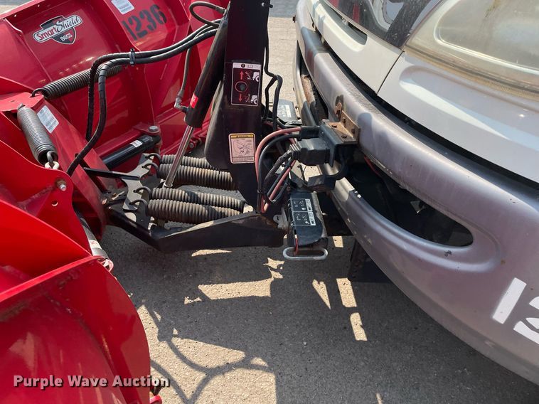 image for item DS8805 2016 International DuraStar 4300  spreader truck