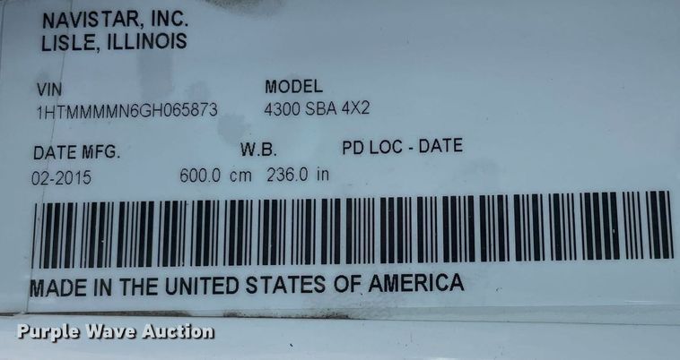 image for item DS8805 2016 International DuraStar 4300  spreader truck