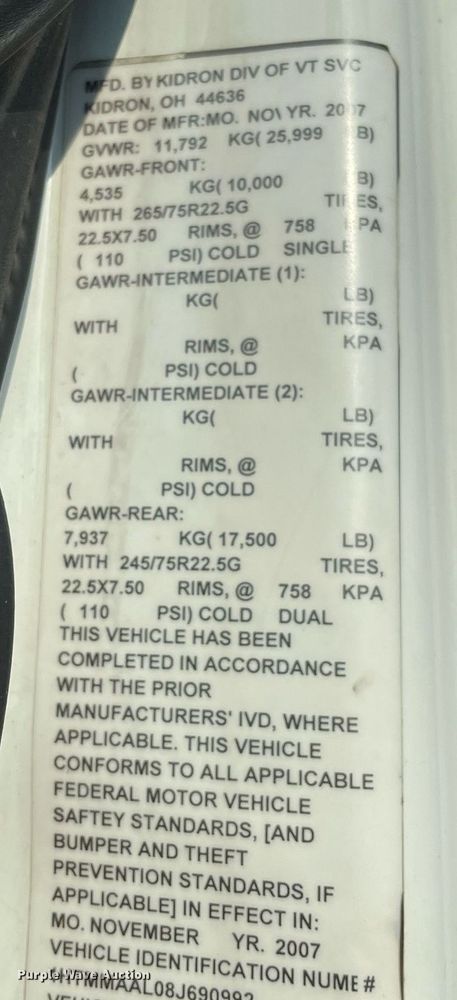 image for item DS8816 2008 International DuraStar 4300  de-icer truck