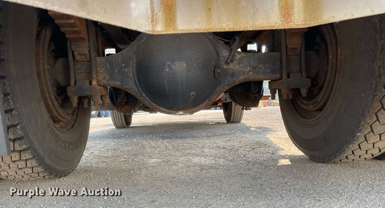 image for item DS8818 2013 International DuraStar 4300  spreader truck