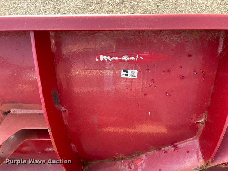 image for item DS8819 2005 International 4300  spreader truck