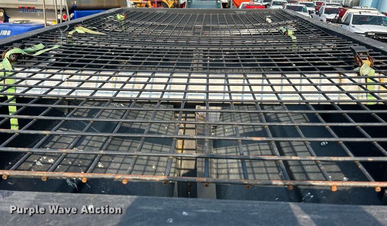 image for item DS8820 2014 International DuraStar 4300  spreader truck