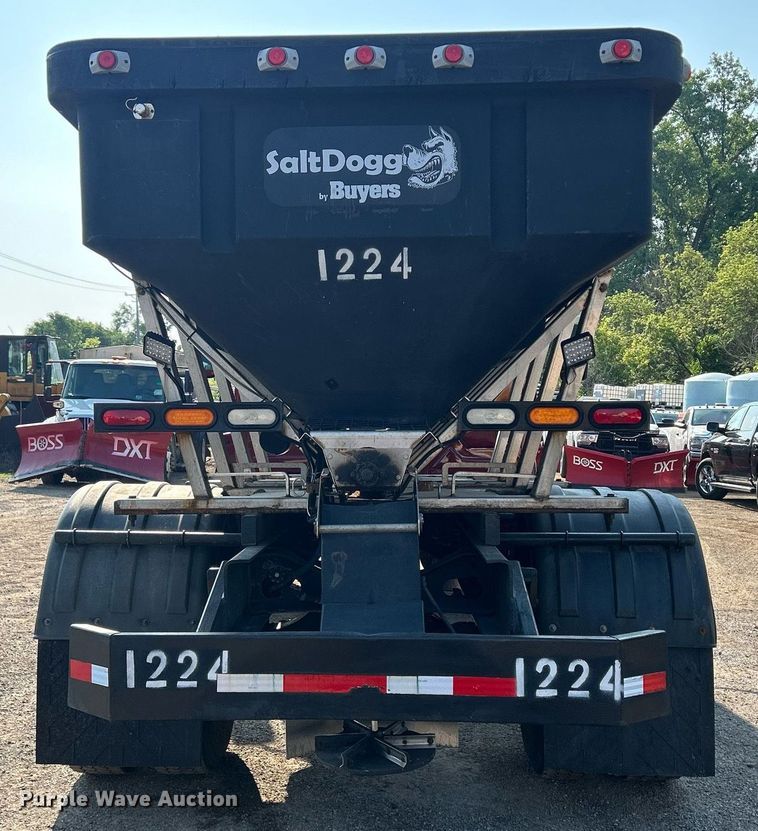 image for item DS8822 2012 International DuraStar 4300  spreader truck