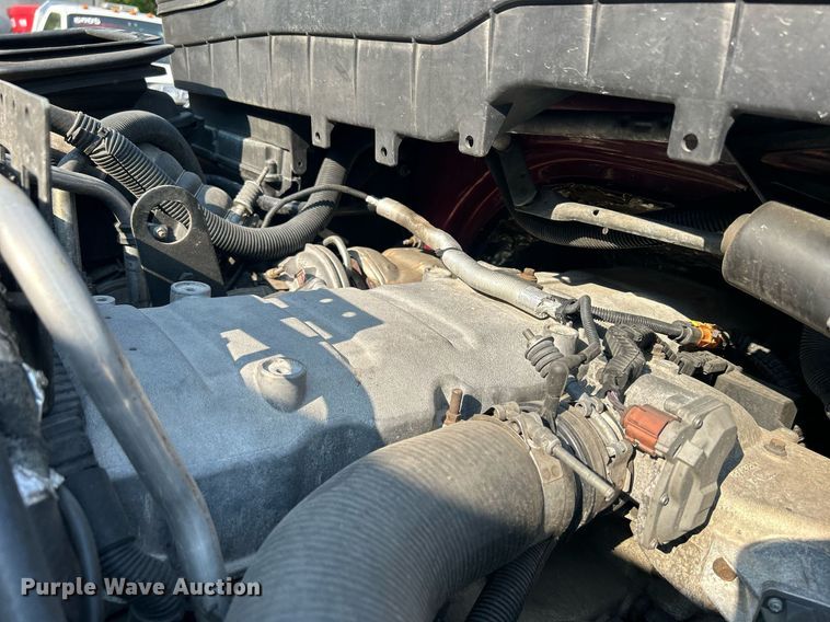 image for item DS8822 2012 International DuraStar 4300  spreader truck