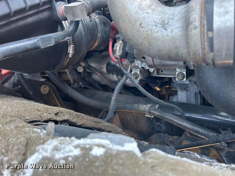 image for item DS8822 2012 International DuraStar 4300  spreader truck