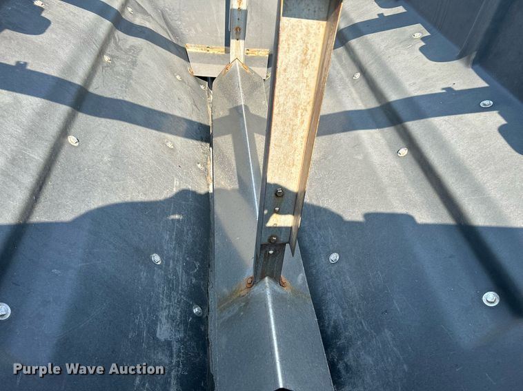 image for item DS8823 2009 International DuraStar 4300  spreader truck