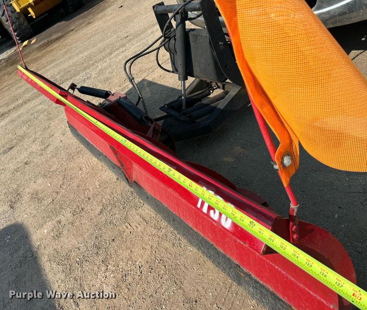 image for item DS8824 2006 International 4300  spreader truck