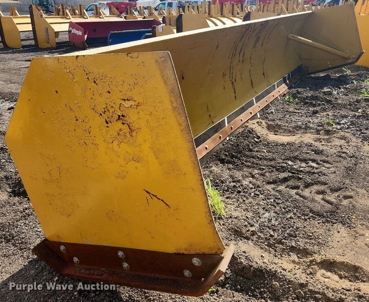 image for item DS8835 Pro-Tech  20'W snow pusher