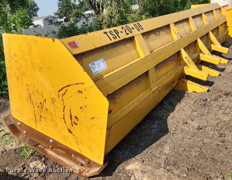 image for item DS8835 Pro-Tech  20'W snow pusher