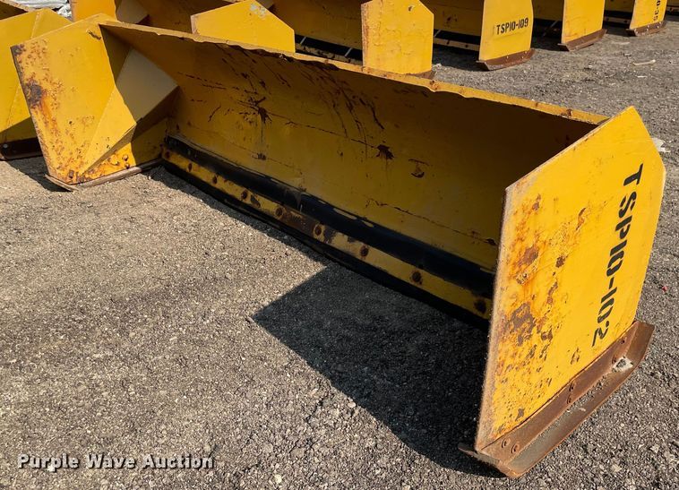 image for item DS8837 Pro-Tech  10'W snow pusher