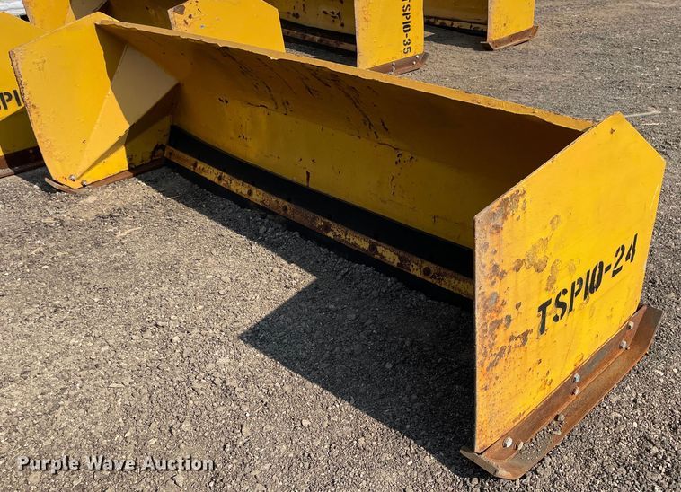 image for item DS8840 Pro-Tech  10'W snow pusher