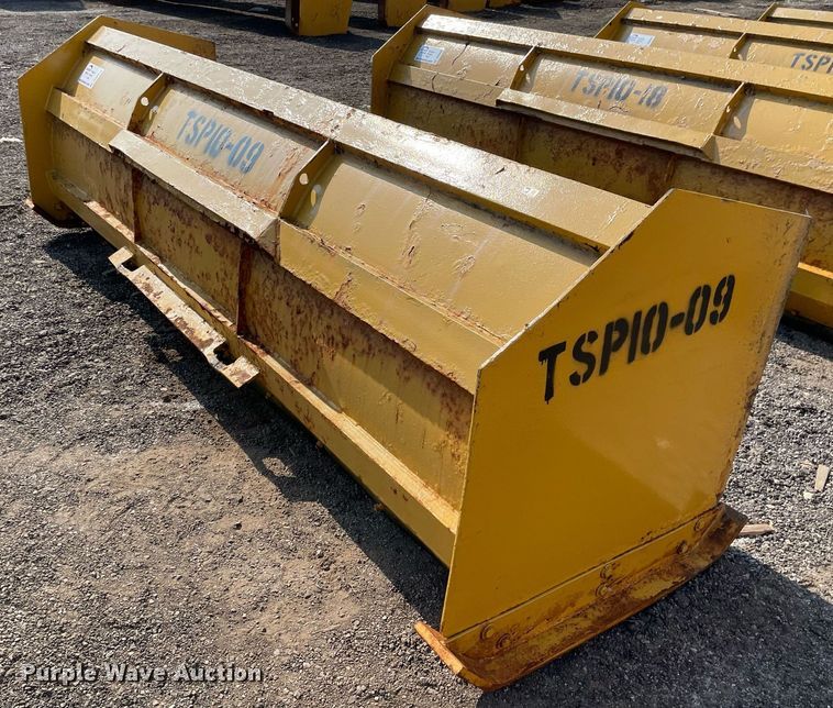 image for item DS8846 Pro-Tech  10'W snow pusher