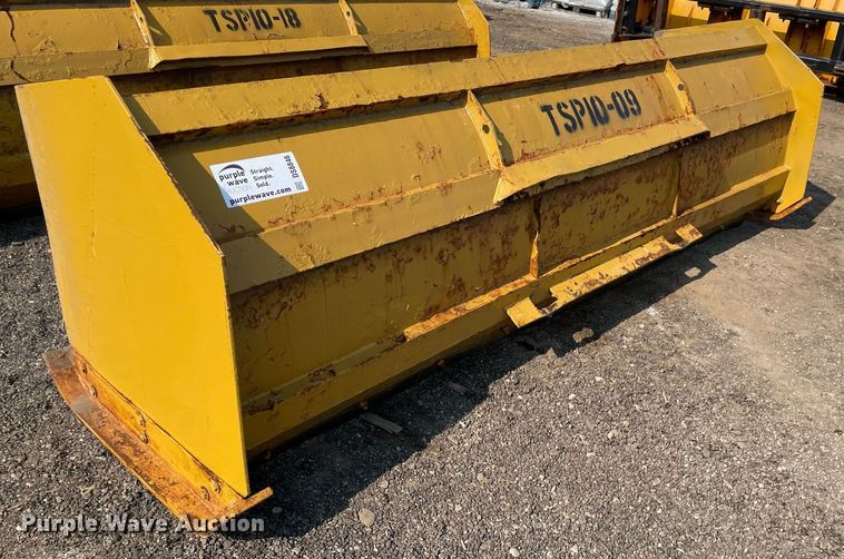 image for item DS8846 Pro-Tech  10'W snow pusher