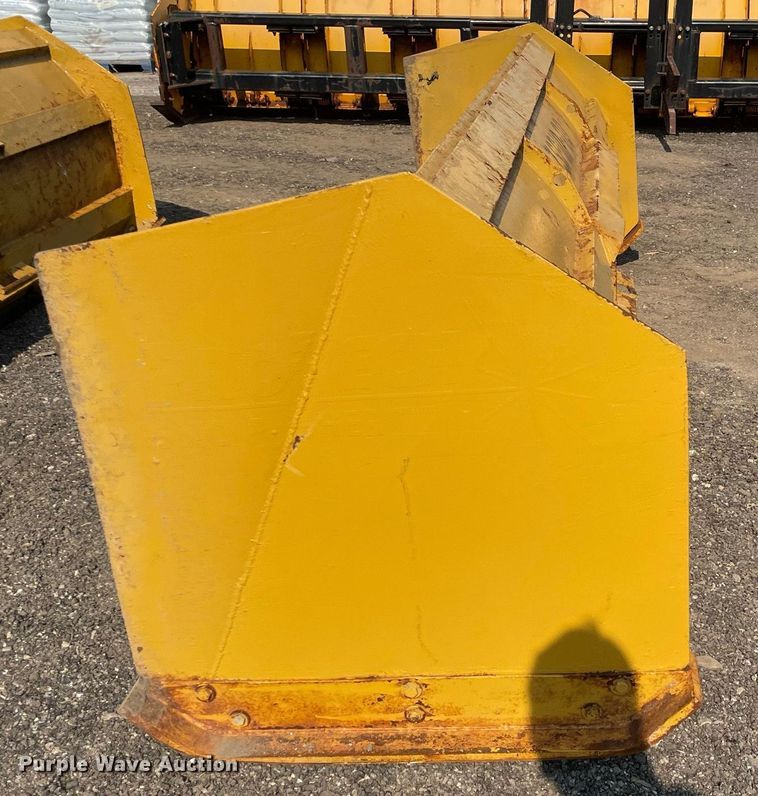 image for item DS8846 Pro-Tech  10'W snow pusher