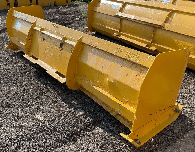 image for item DS8847 Pro-Tech  10'W snow pusher